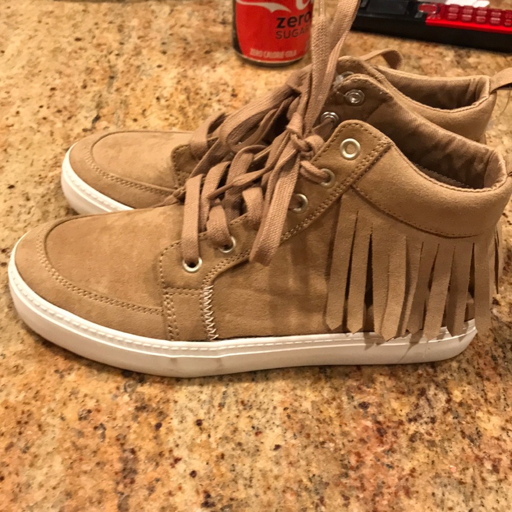 Brand new high top fringe old navy beige shoes 3
